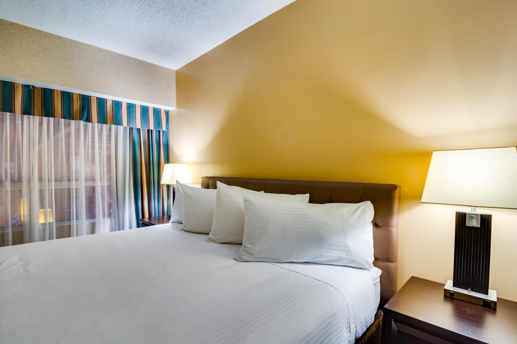 Sawridge Inn And Conference Centre Edmonton South Δωμάτιο φωτογραφία